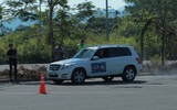 Xem các tay đua phía Bắc tranh tài Auto Gymkhana